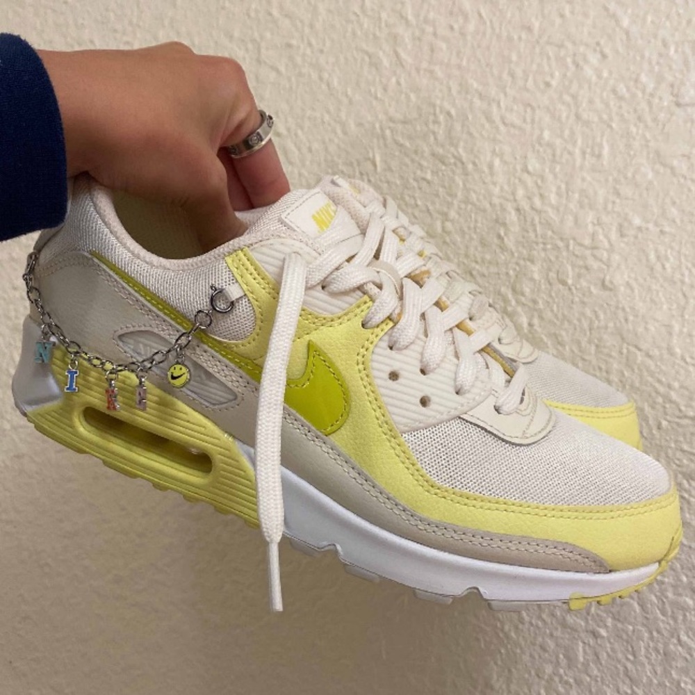 Nike Air Max 90 SE 'Princess Charming'